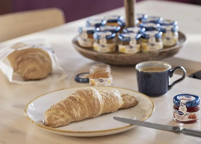 Kooook - Online Check In Hotel